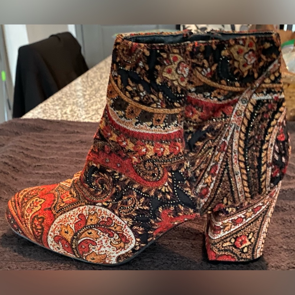 Paisley booties. Size 9.5